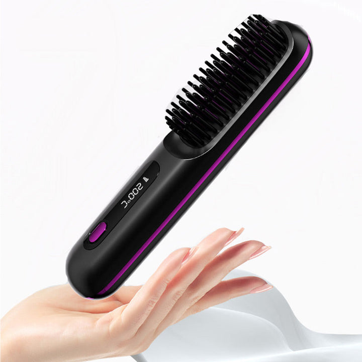 Brosse lissante portable sans fil en céramique, pour des cheveux brillants et sans frisottis.