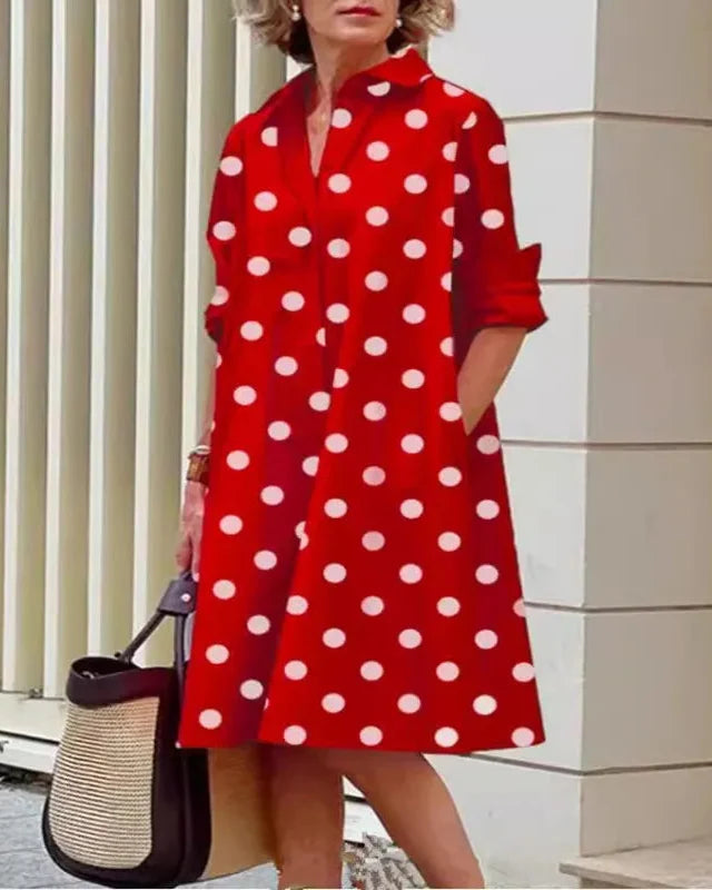 Robe midi femme à effet 3D captivant, offrant une allure moderne et élégante pour toute occasion printemps-été.