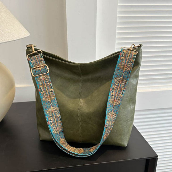 Sac bandoulière Wanda, marron clair, cuir PU, idéal pour les femmes actives.