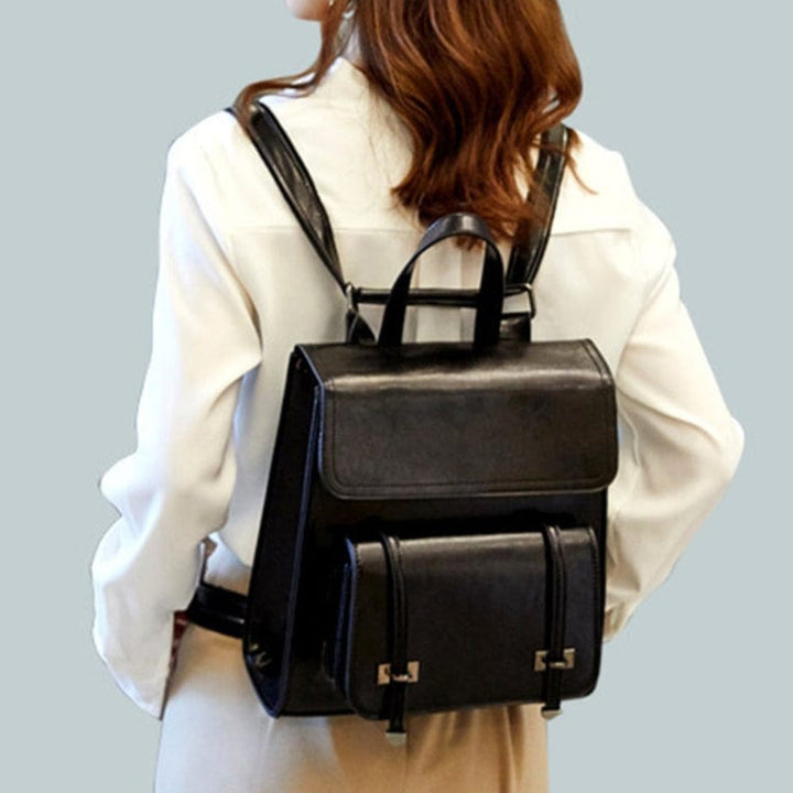 Sac à dos cuir femme élégant, idéal pour un usage quotidien. Accessoire mode chic et polyvalent.