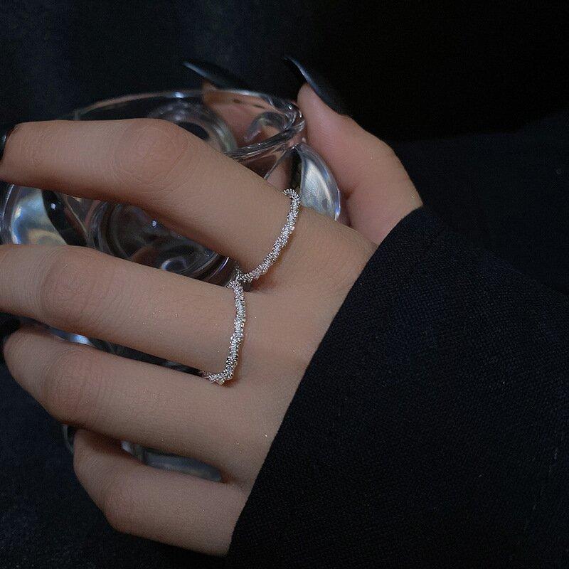 Bague femme ajustable en argent 925 avec étoile scintillante. Parfait accessoire bijou pour toutes occasions.