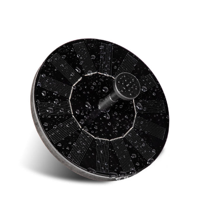 Fontaine solaire flottante autonome pour jardin, parfaite pour animer votre bassin extérieur sans électricité.