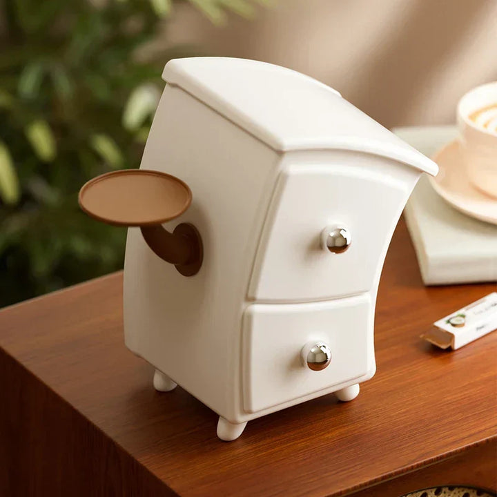 Rangement polyvalent pour bijoux, clés et petits accessoires. Design multi-compartiments, parfait pour entrée ou bureau.
