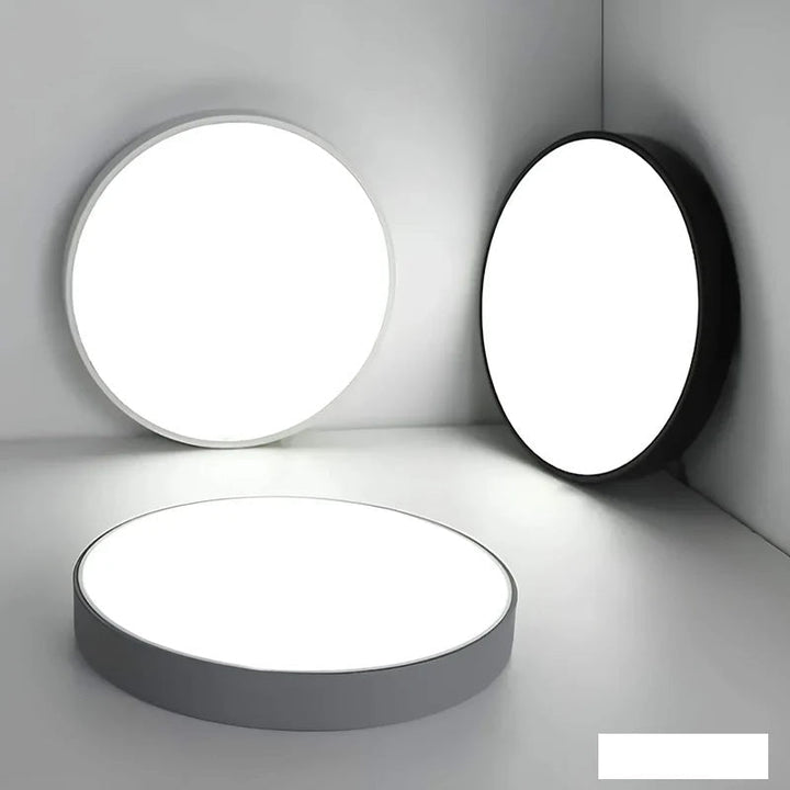 Luminaire LED design, lumière d'intérieur blanc chaud, plafonnier moderne et élégant pour salon.