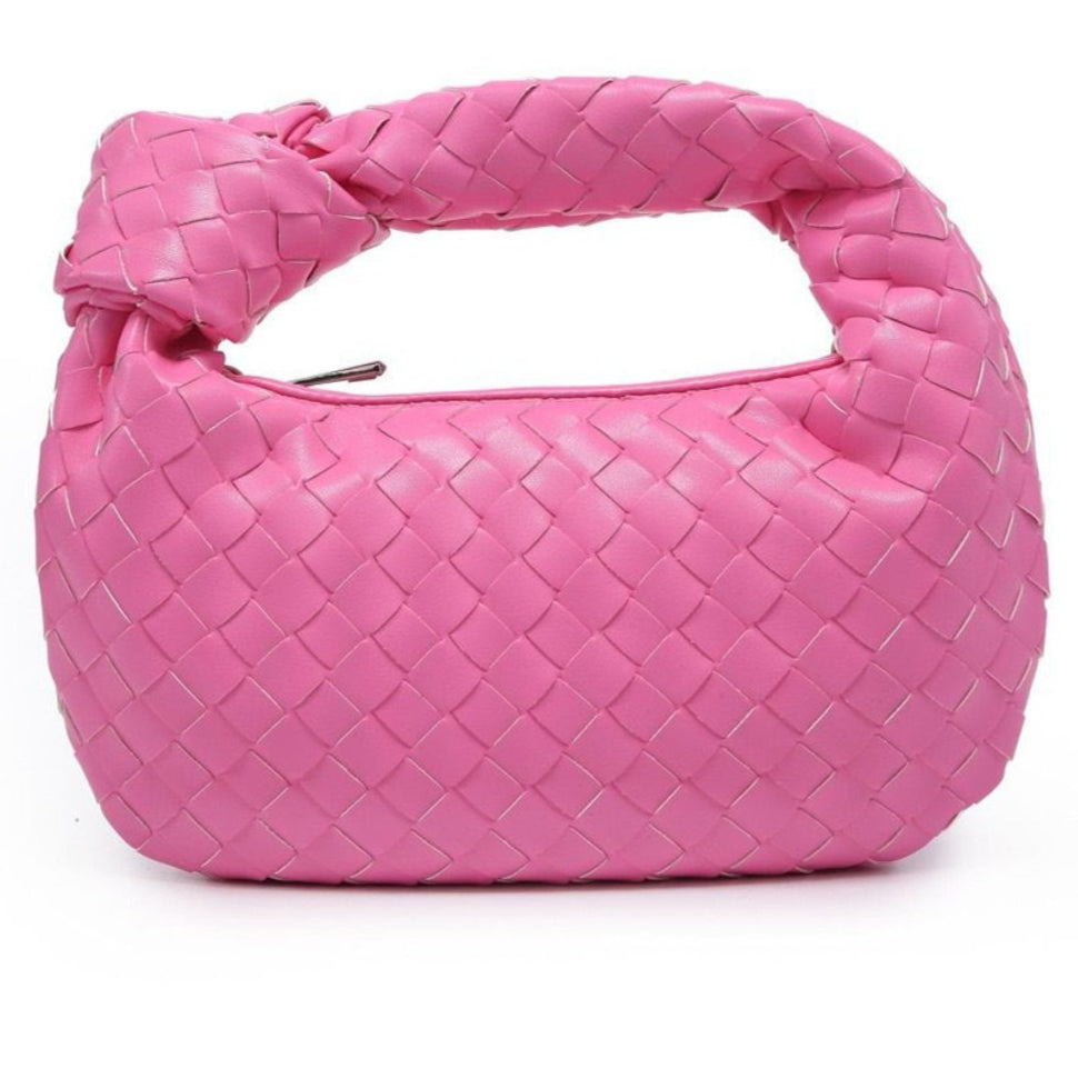Accessoire polyvalent : sac à main tressé pour femme, élégant, compact, idéal pour toute occasion.