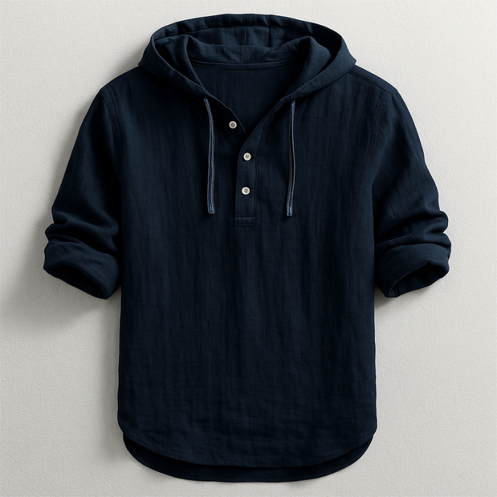 Chemise à capuche homme pliée, un pull décontracté polyvalent pour un confort moderne, incontournable de la mode masculine.