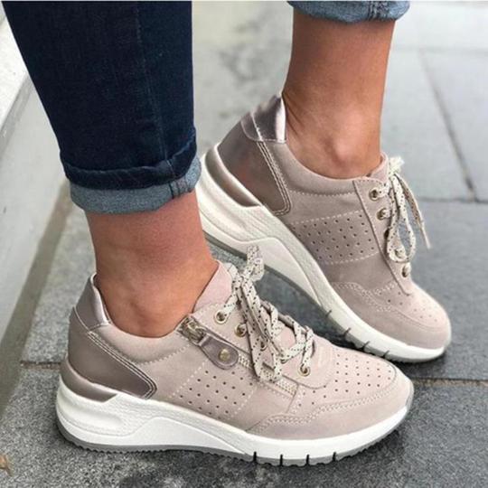 Chaussures femme orthopédiques, parfaites pour le bien-être et la marche. Sneakers confortables avec soutien voûte et amorti.