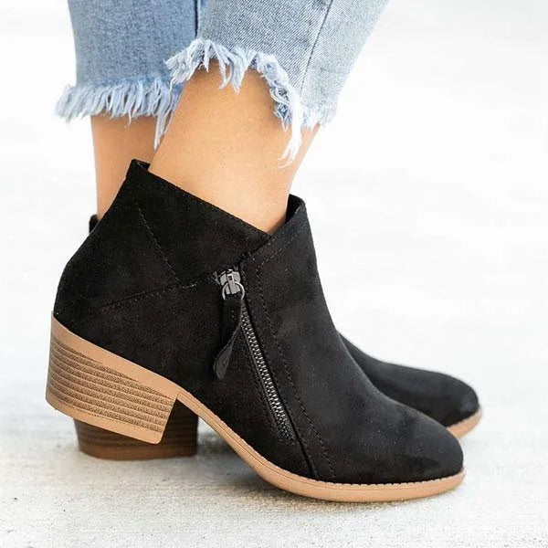 Élégantes bottines Helena en cuir pour femmes, style vintage. Idéales automne/hiver.