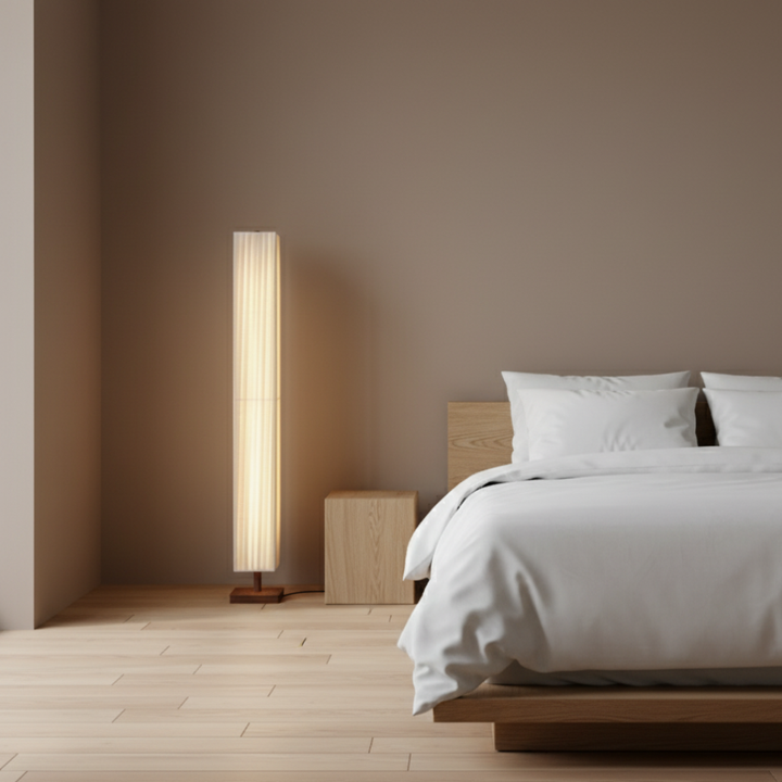 Éclairage moderne et zen: lampe sur pied LED, design japonais élégant pour ambiance chaleureuse et relaxante.