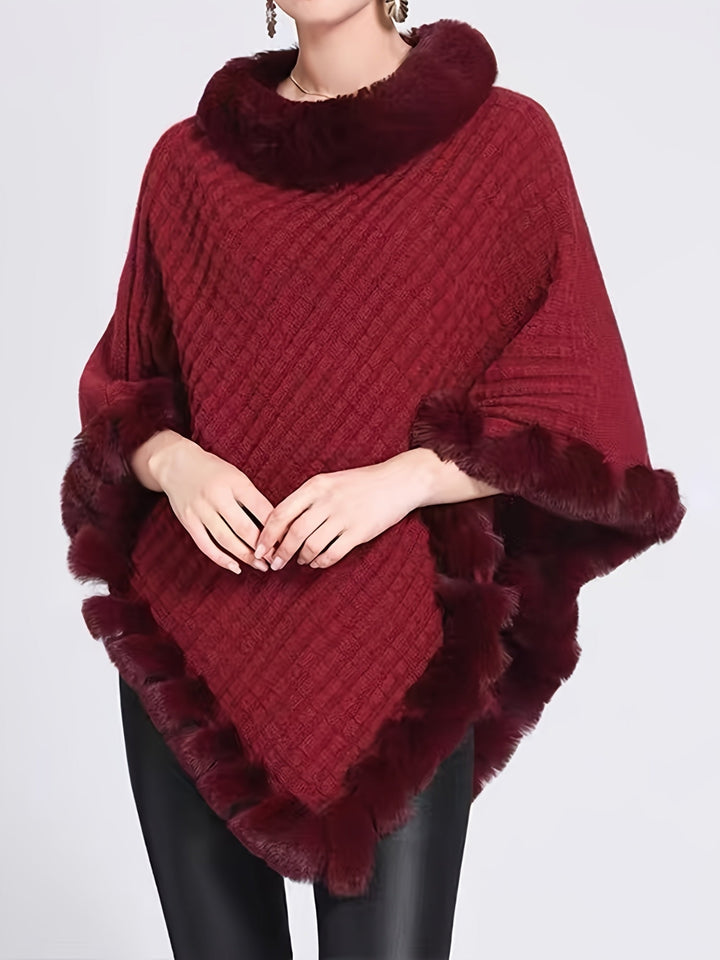 Élégant pull col roulé femme, cape mode hiver avec fausse fourrure, parfait pour un look chic.