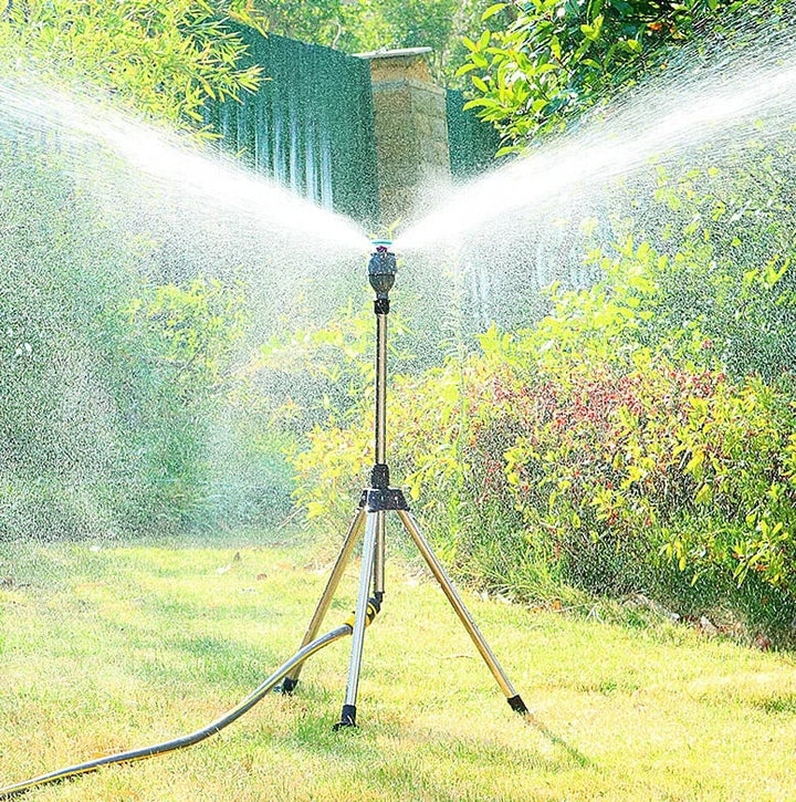 Arroseur rotatif de jardin avec trépied, couvrant 360° pour une irrigation efficace de la pelouse.