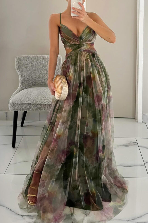 Robe longue chic pour femme, motif abstrait coloré, décolleté V, idéale pour l'été.