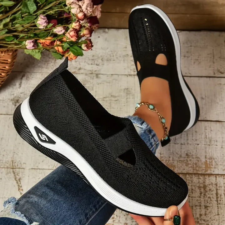 Pieds sensibles : Chaussures femme slip-on légères et respirantes, confortables pour une marche décontractée.