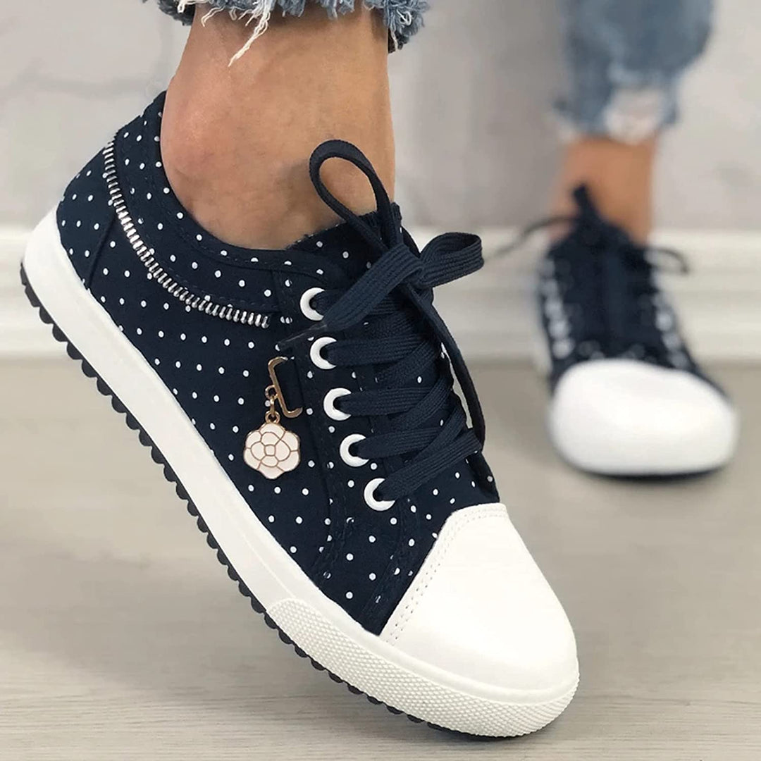 Sneakers femme élégantes, idéales pour un style décontracté. Offrent stabilité et bien-être aux pieds.