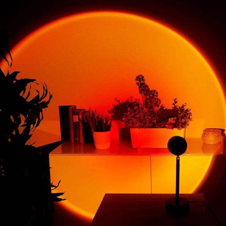 Lampe décorative sunsetlight LED, idéale pour chambre ou salle à manger, apporte une touche chaleureuse.