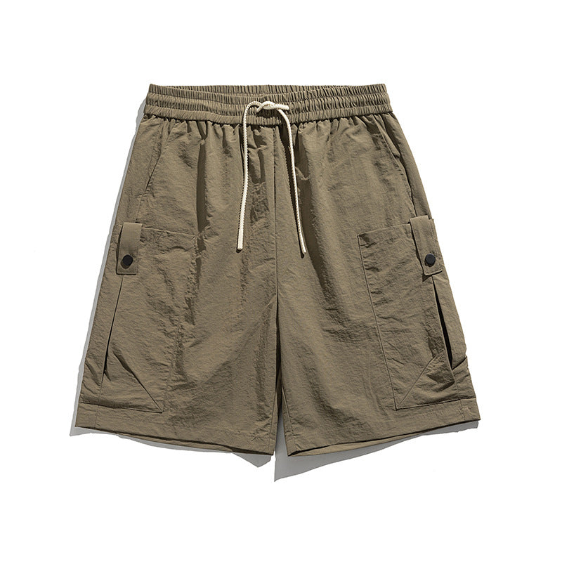 Short Dryfit léger pour hommes, vêtement de sport essentiel. Conçu pour le confort et la performance athlétique.