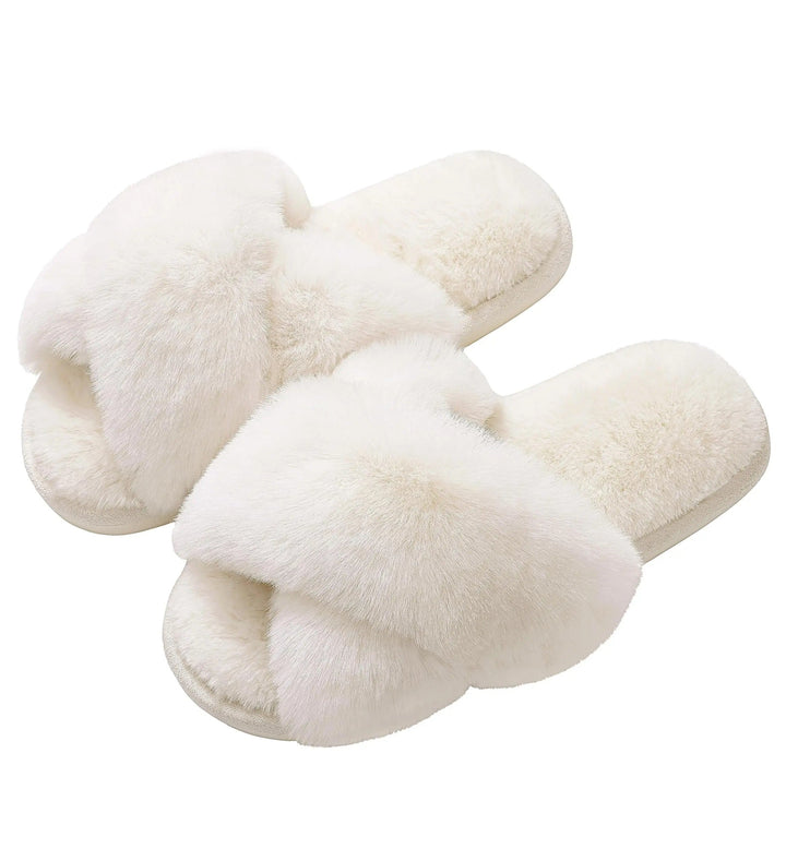 Chaussons d'hiver antidérapants pour femmes, ultra doux et douillets, offrant confort et sécurité à la maison.