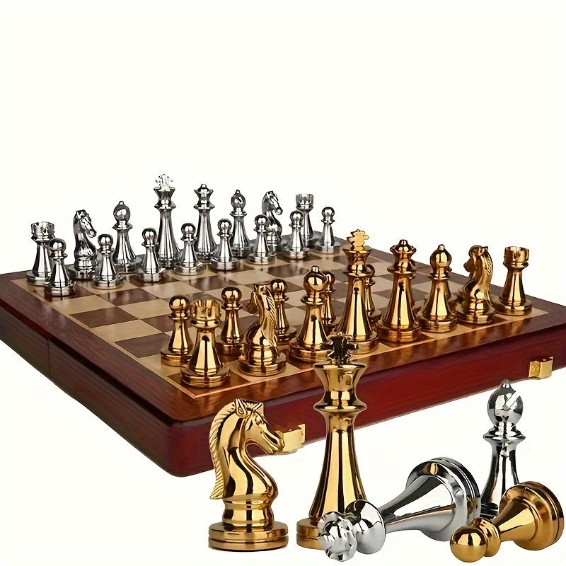 Ensemble d'échecs de luxe vintage en bois et métal, un jeu de société classique et stratégique. Idéal comme cadeau.