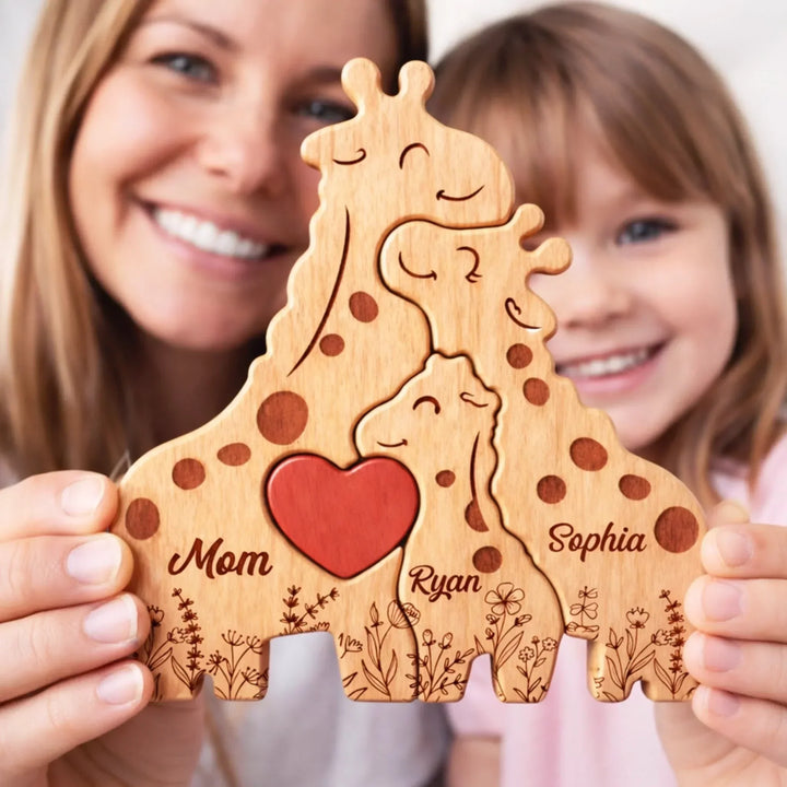Girafes en bois imbriquées, sculpture art puzzle représentant l'unité familiale et l'amour.
