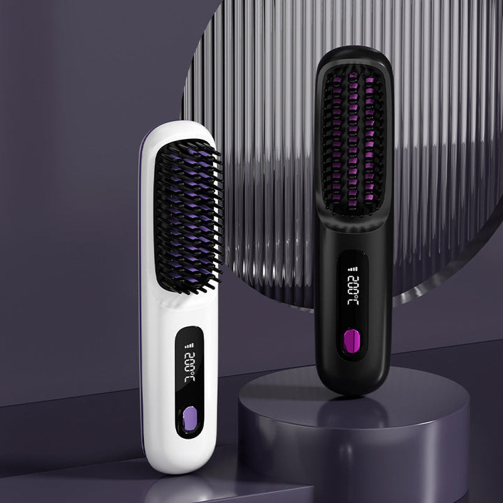 Coiffure facile: brosse lissante céramique électrique pour un lissage parfait, même en voyage.