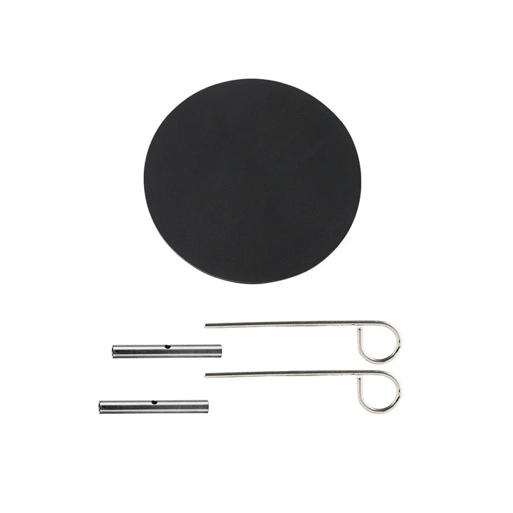 Variété d'aiguilles circulaires interchangeables, parfaites pour le tricot de laine.