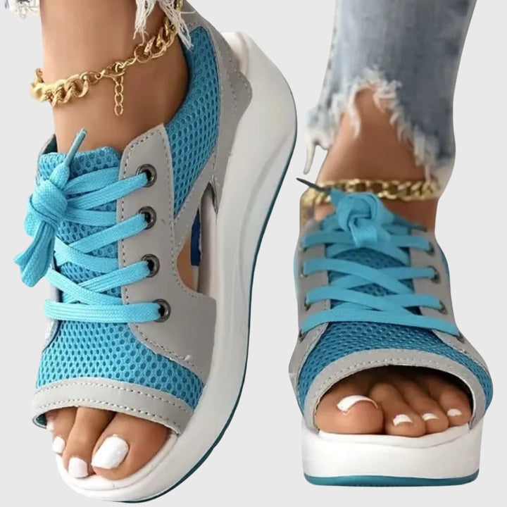 Sandales compensées femme élégantes à bout ouvert, parfaites pour le confort et le style d'été.