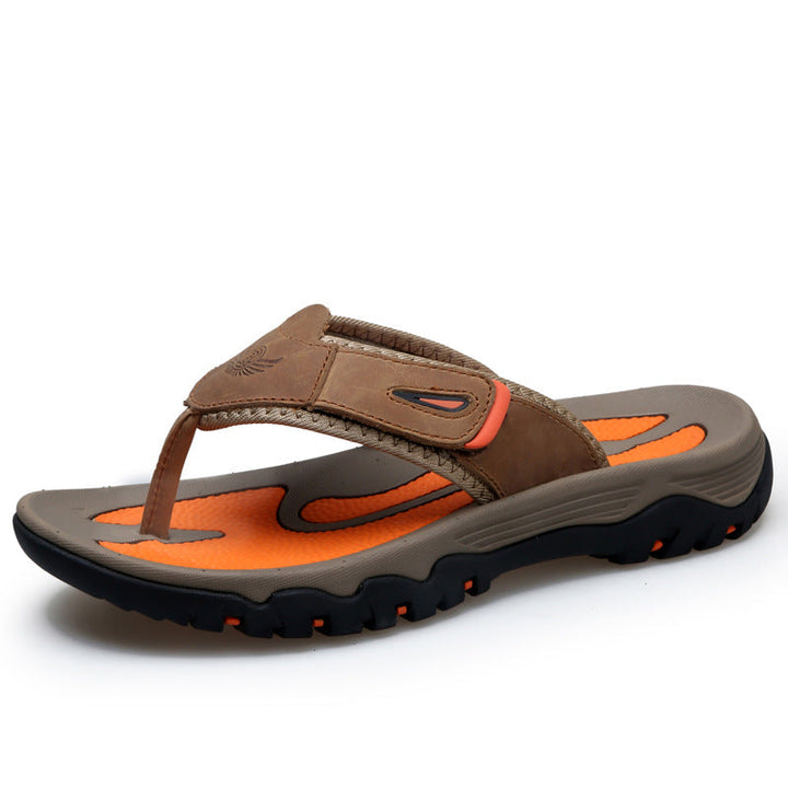 Sandales de sport pour hommes avec maintien latéral, parfaites pour le confort et la robustesse durant l'été et l'aventure.