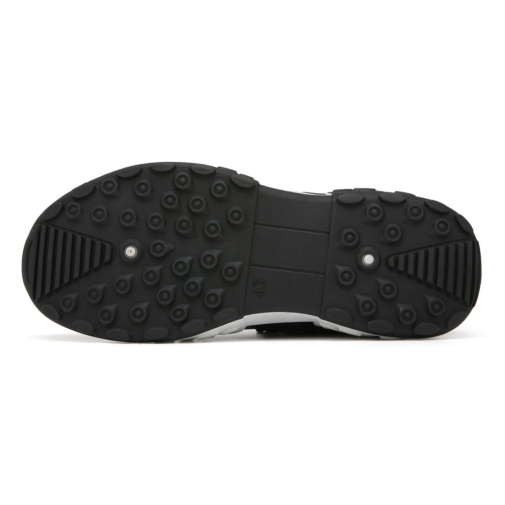 Sneakers décontractées tricolores pour homme, soutien plantaire idéal pour pieds sensibles.