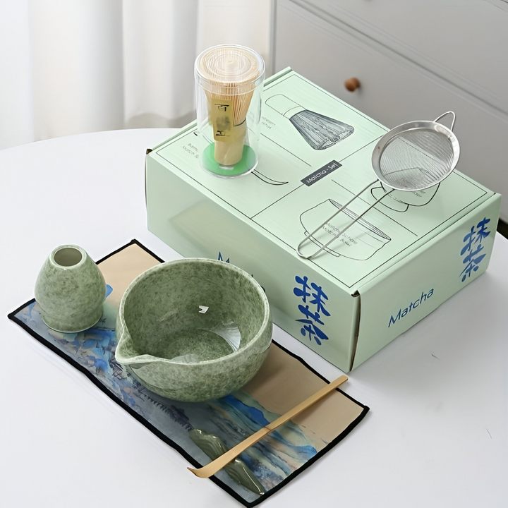 Coffret cadeau matcha japonais 7 ustensiles, bol 450ml. Idée cadeau parfaite pour amateurs de thé.