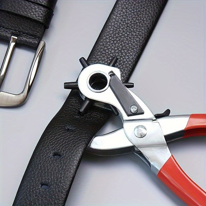 Gros plan sur la pince ProPunch, perforateur durable pour ceintures et maroquinerie.