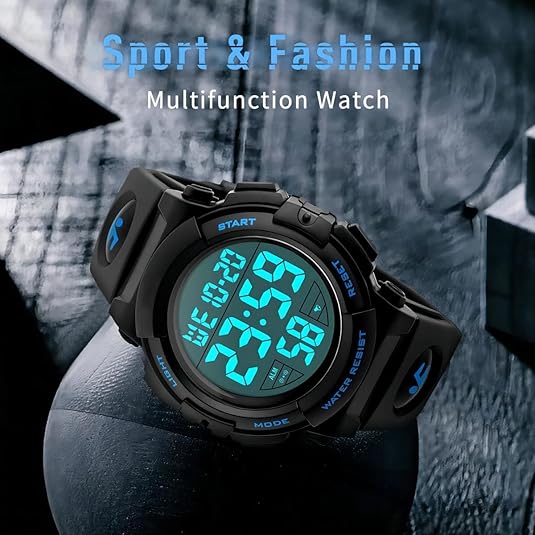 Montre digitale étanche homme, style robuste et fonctionnel, un incontournable pour le sport et l'aventure.