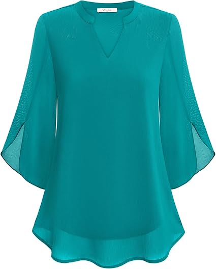 Blouse chic femme fluide, coupe décontractée avec manches chauve-souris. Tendance printemps-été.