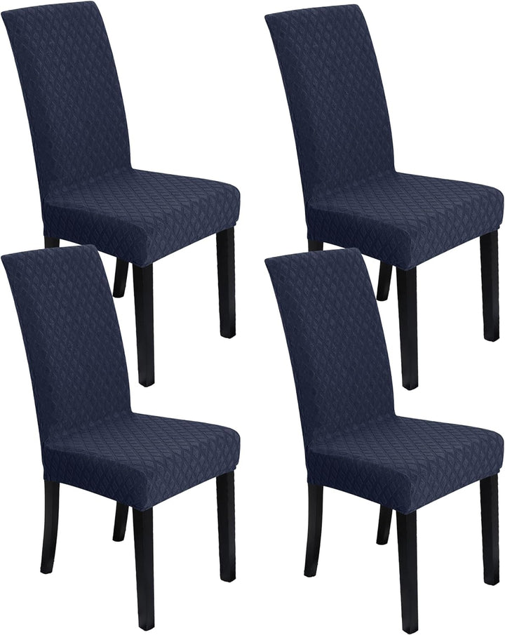 Housse de chaise extensible, vue latérale. Protection et style pour votre salle à manger.