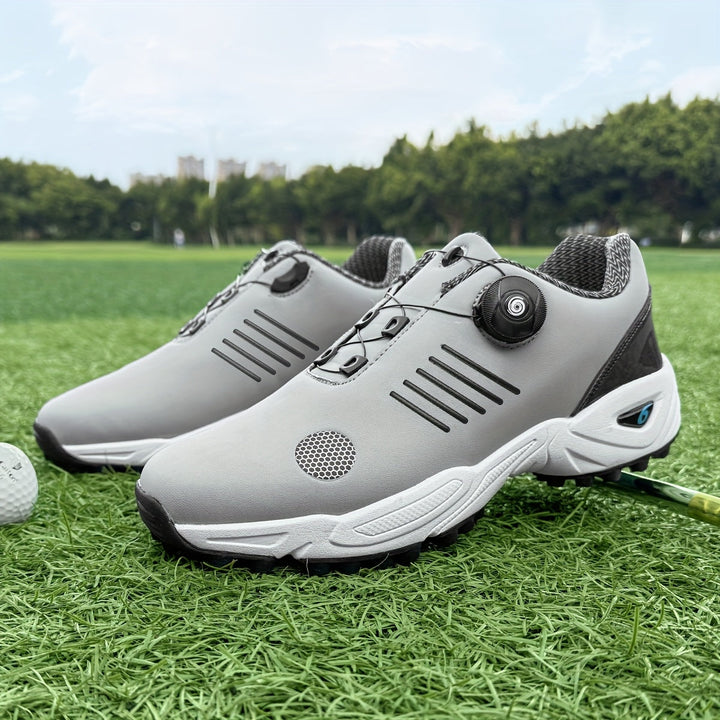 Chaussures de golf pour hommes offrant une adhérence améliorée, légèreté et réglage rotatif rapide pour le parcours.