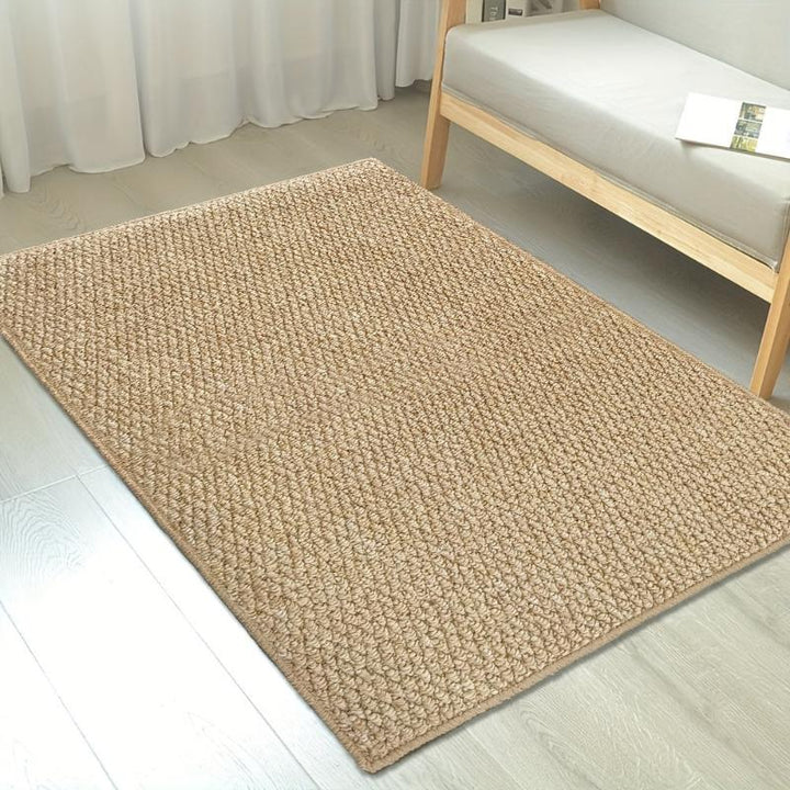 Tapis intérieur doux et facile d'entretien, idéal pour une décoration de maison élégante et fonctionnelle.