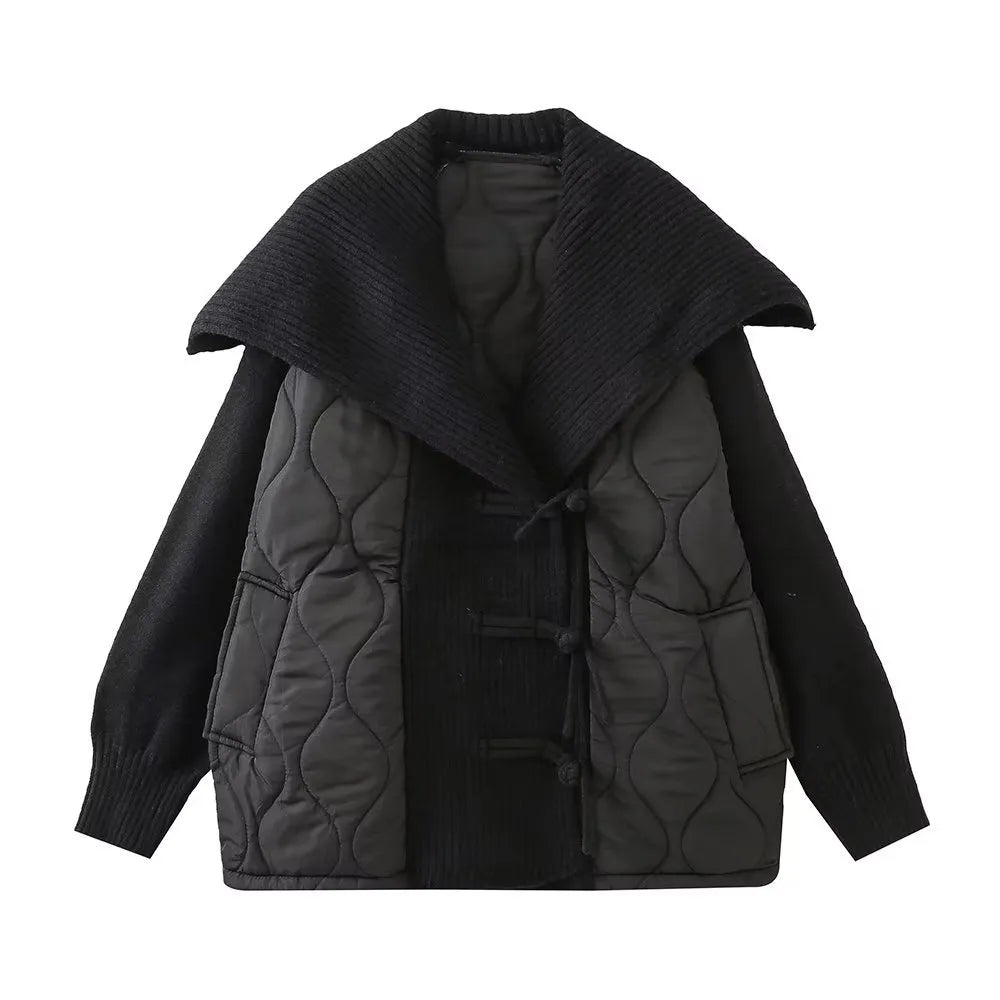 Pull femme oversize décontracté à col marin élégant. Idéal pour un look confortable et mode automne-hiver.