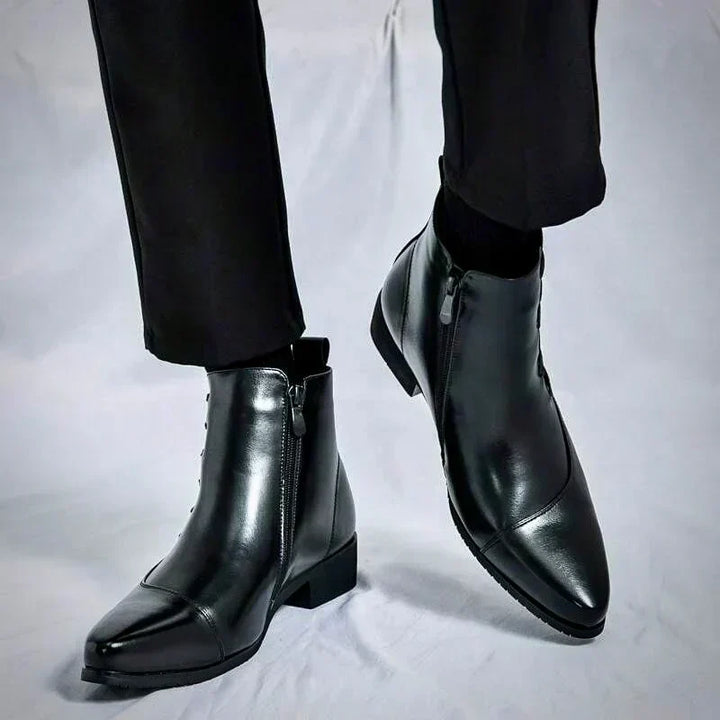 Bottes homme marron élégantes, style classique et confortables pour un look casual-chic ou habillé.