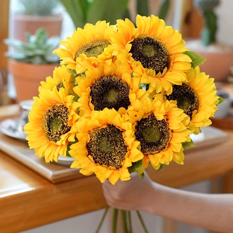 Fleurs de tournesols artificiels sans entretien, idéales pour un décor éclatant et réaliste toute l'année.