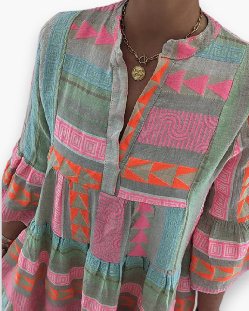 Robe maxi bohème femme confortable et fluide, idéale pour l'été, les journées décontractées ou la plage.