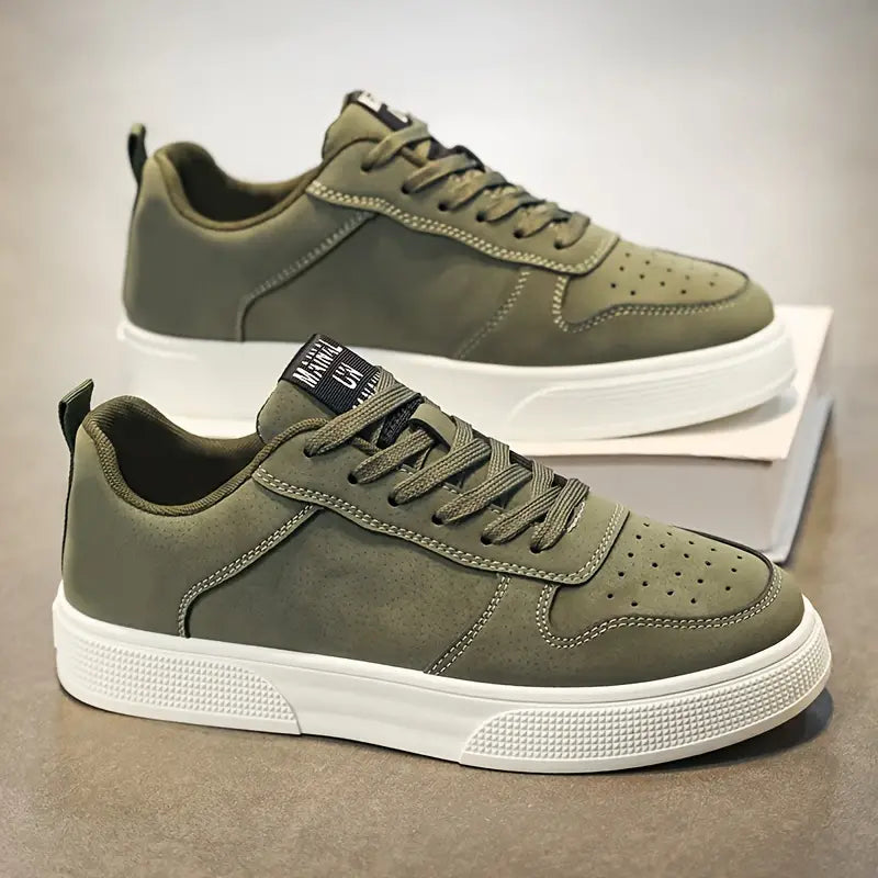 Chaussures luxe homme beige, cuir premium, élégantes pour la ville.