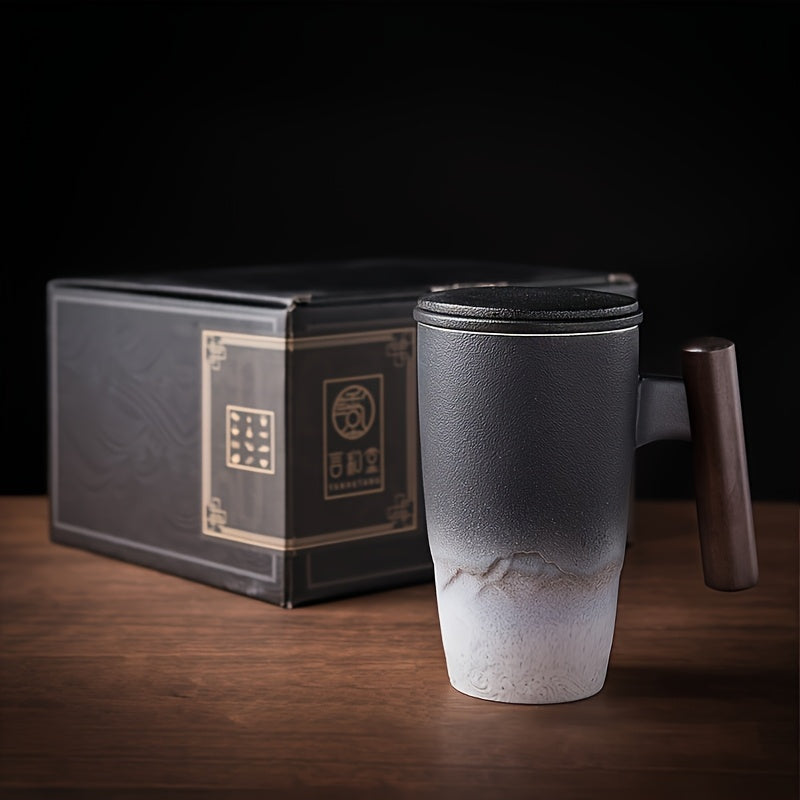 Cadeau idéal: tasse à thé en céramique rétro avec filtre, conçue pour le confort et le style.