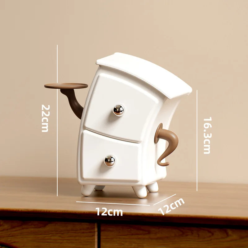 Organisateur compact et pratique pour clés et bijoux, idéal pour l'entrée, le bureau ou la chambre. Maintient l'ordre.