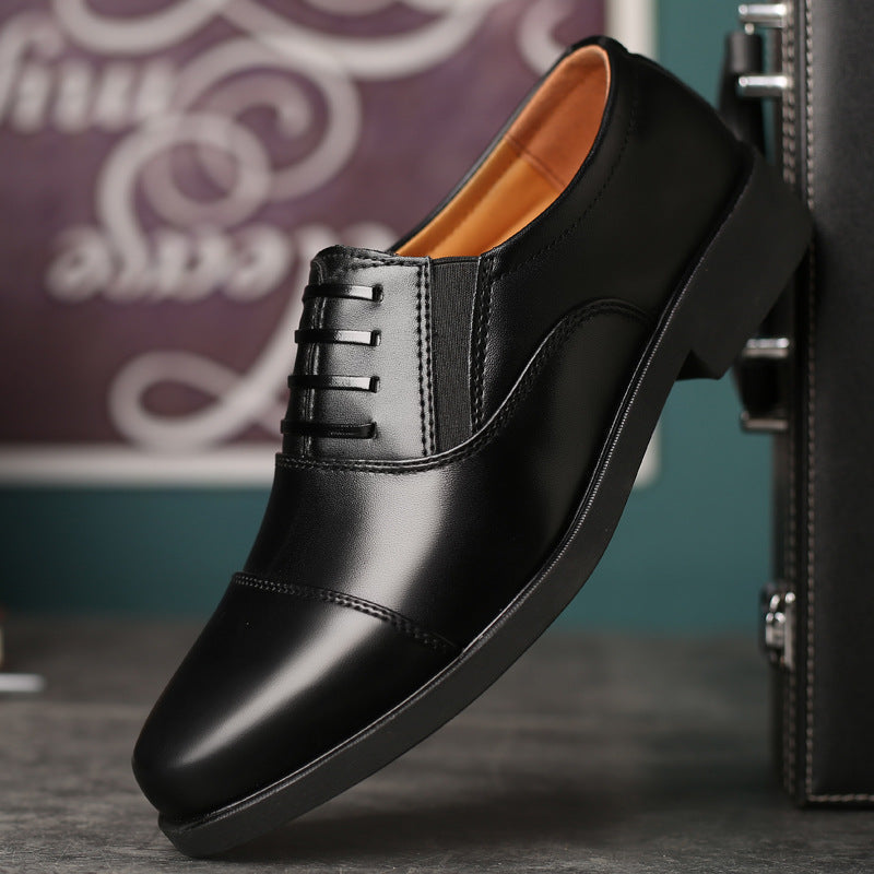 Chaussures d'affaires orthopédiques homme, style Oxford classique, offrant élégance et confort toute la journée.