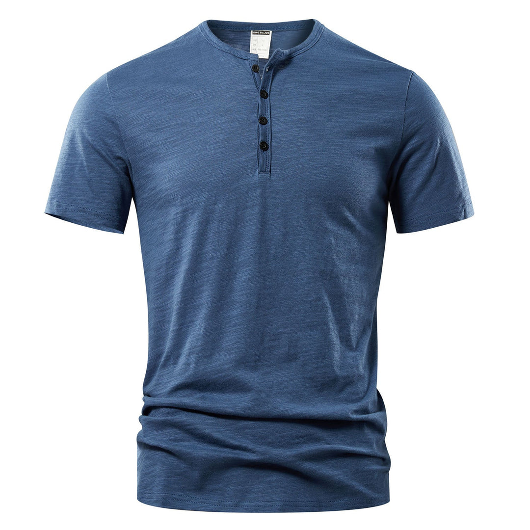 Vêtement masculin polyvalent : chemise homme décontractée, élégance intemporelle pour diverses occasions casual chic.