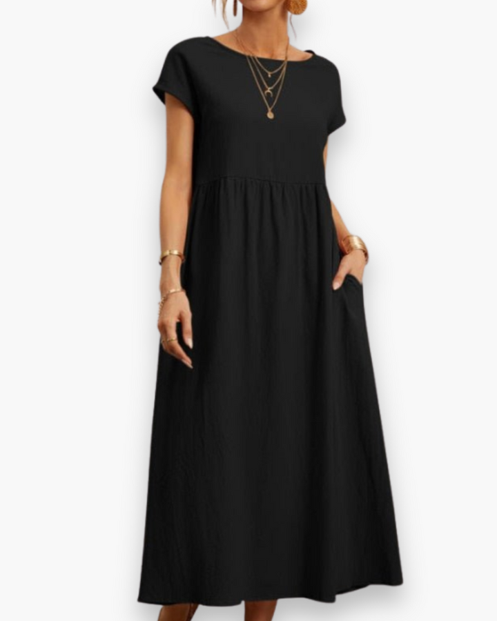 Robe longue d'été élégante pour femme, légère et chic. Parfaite pour les vacances et le confort estival.