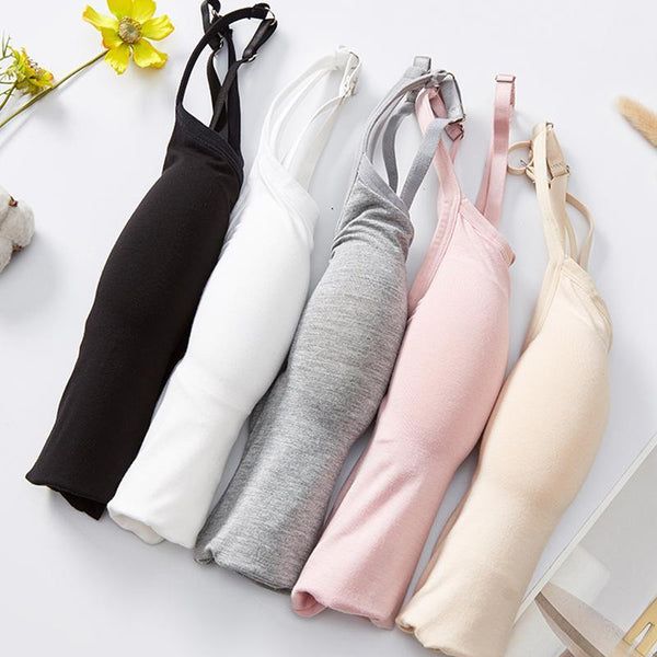 Vêtement 2-en-1 : top femme confortable avec soutien-gorge intégré, bretelles réglables.