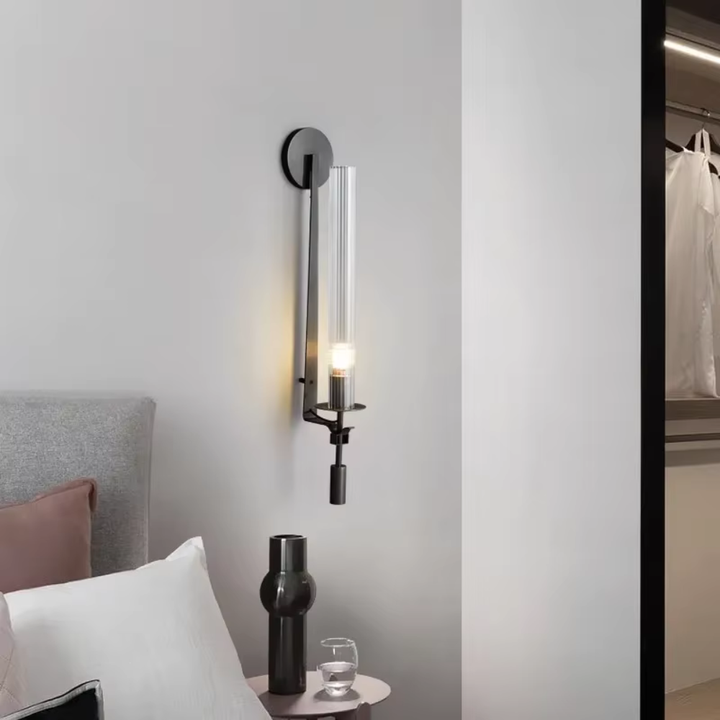 Applique intérieure moderne, éclairage doux, design élégant pour toutes pièces de la maison.