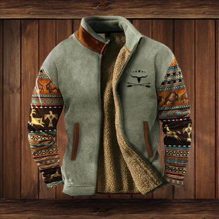 Gros plan sur les motifs ethniques et le tissu épais de la veste chaude homme style western. Parfaite pour l'extérieur.