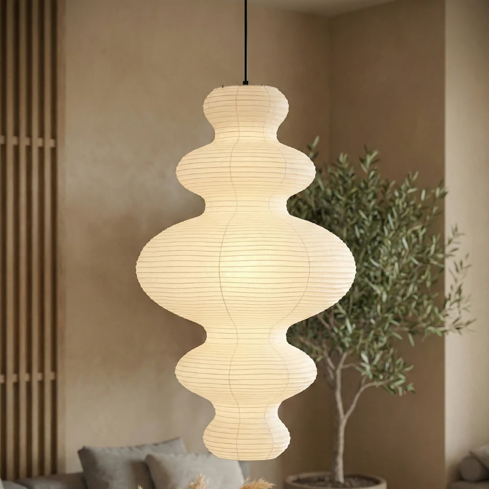 Suspension Akari Juni pour intérieur, style scandinave épuré, éclairage doux et moderne.