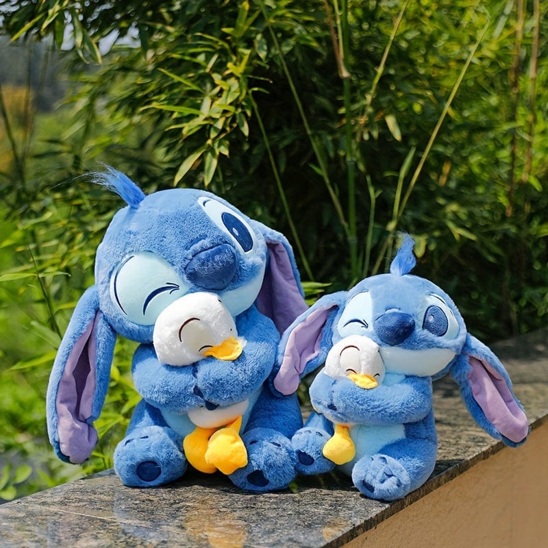 Peluche bleue douce et réconfortante de 30 cm pour enfant, jouet câlin et élément de décoration chambre.